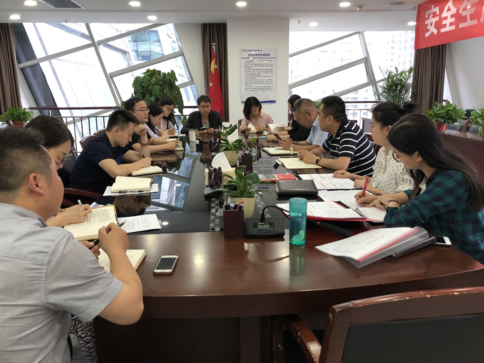 水环境公司掀起进建《梁家河》热潮（一）