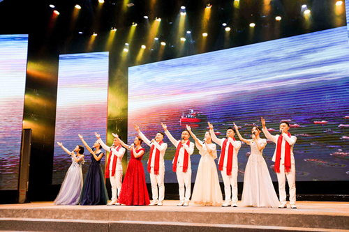 K8凯发集团庆祝新中国成立70周年职工朗诵角逐成功进行