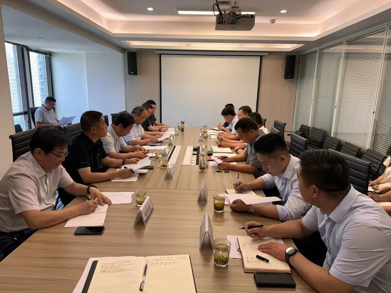 K8凯发集团与光大绿色环保座谈互换