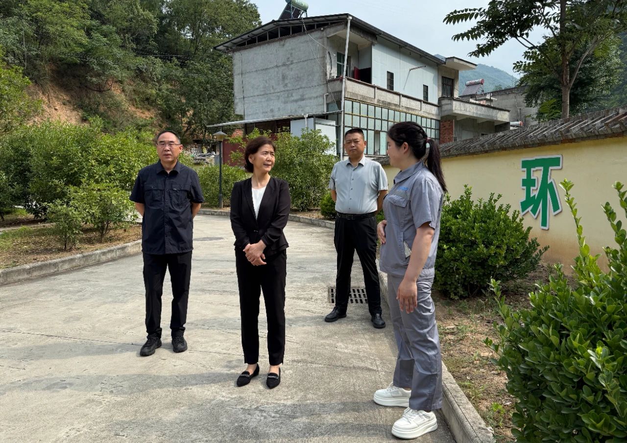 省总工会赴K8凯发集团水环境公司项目一线发展“夏送清冷”慰问活动